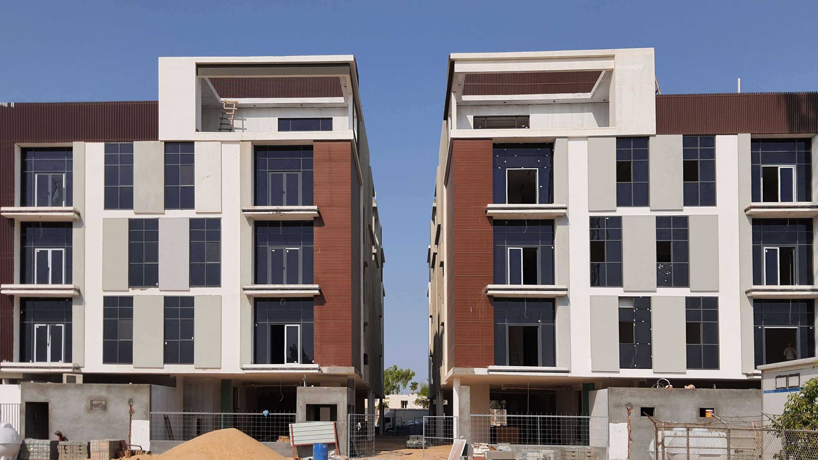 امثلة للمشاريع المنجزة